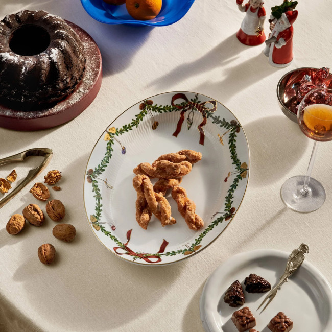 Star Fluted Christmas Schale oval 34 cm von Royal Copenhagen